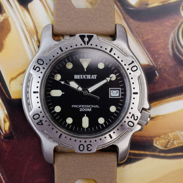 cafe-noir-montre-vintage-marseille-horloger-beuchat-professional-200m-1990