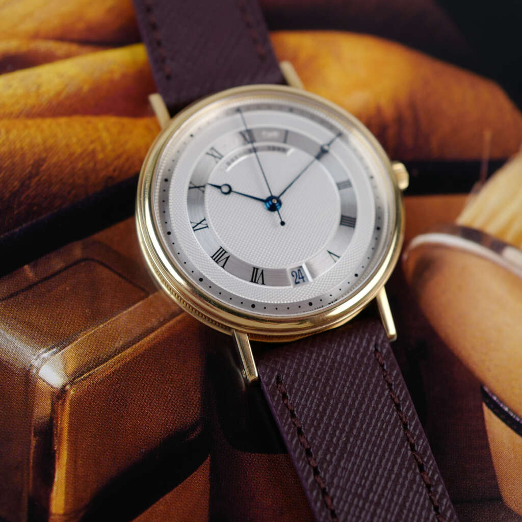 cafe-noir-montre-vintage-marseille-horloger-breguet-classique-5930-or-jaune