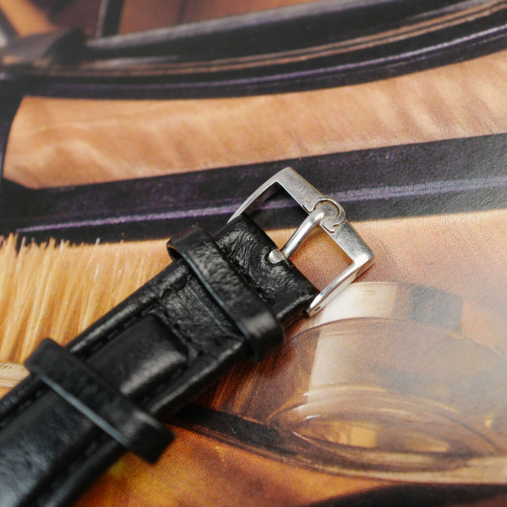 cafe-noir-montre-vintage-marseille-horloger-omega-de-ville-blue-tv-dial-1980