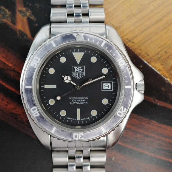 cafe-noir-montre-vintage-marseille-horloger-tag-heuer-844-5-monnin