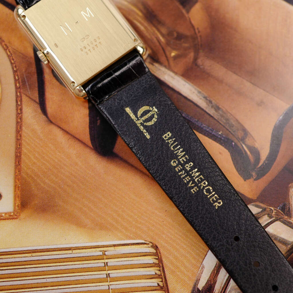 cafe-noir-montre-vintage-marseille-horloger-baume-mercier-tank-or-massif-18k-nos-1988
