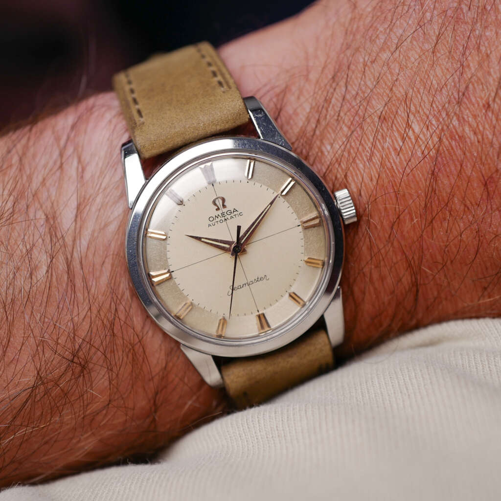 cafe-noir-montre-vintage-marseille-horloger-omega-seamaster-cross-hair-cadran-bicolore-automatique-1950