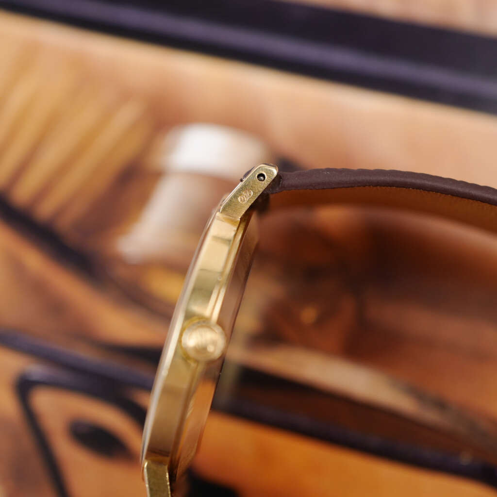 cafe-noir-montre-vintage-marseille-horloger-rolex-cellini-4112-sultanat-oman-khanjar-1975